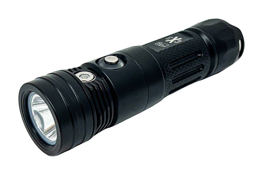 Dive Rite CX2 Handheld Light, curtesy of Dive Rite, LLC.